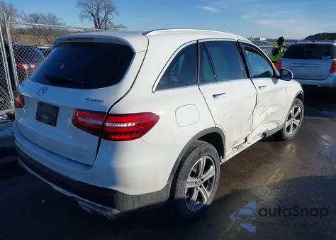 2019 Mercedes-Benz Glc 300 4Matic из США, поврежденный, VIN WDC0G4KB8KF662095